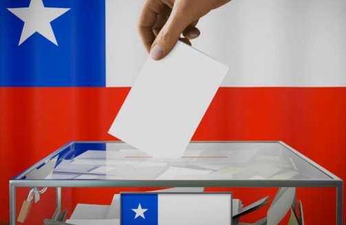 Gana en Chile el pinochevidelhitlerismo